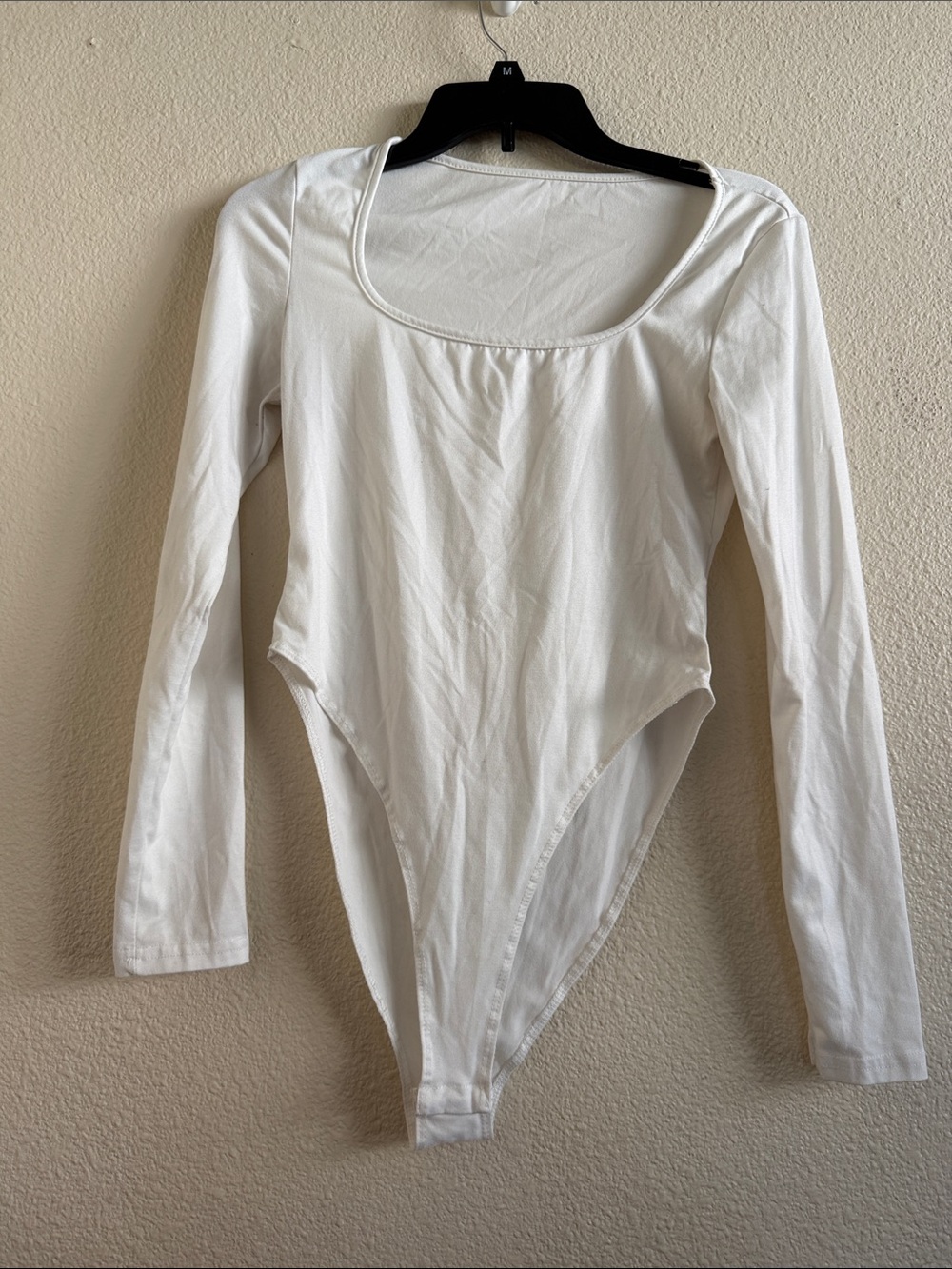 SHEIN White Long Sleeve Scoop Neck Bodysuit